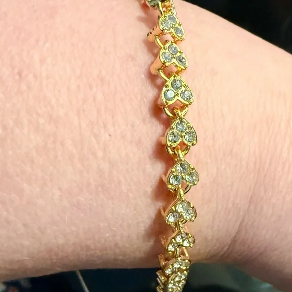 Gold Tone Heart Bracelet with Simulated Diamonds - Picture 2 of 4